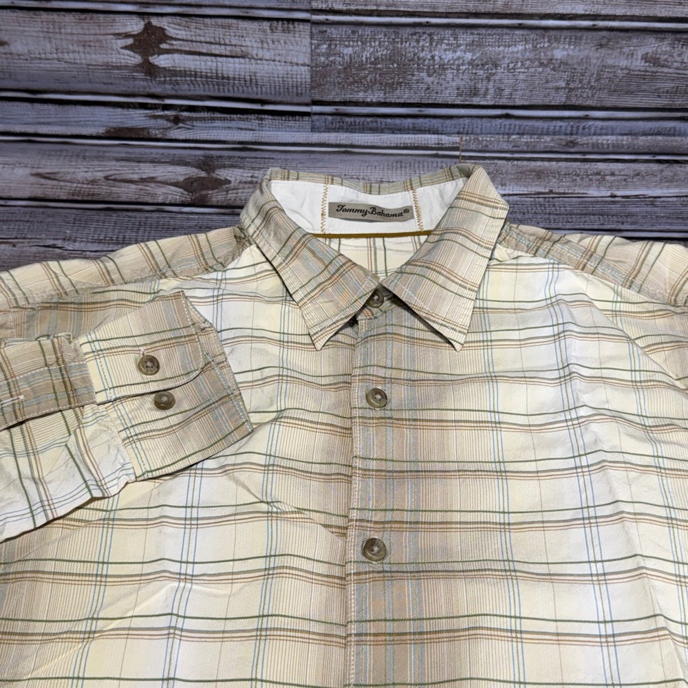 Tommy Bahama Button Up Shirt Mens Medium Beige Plaid 100% Silk Long Sleeve